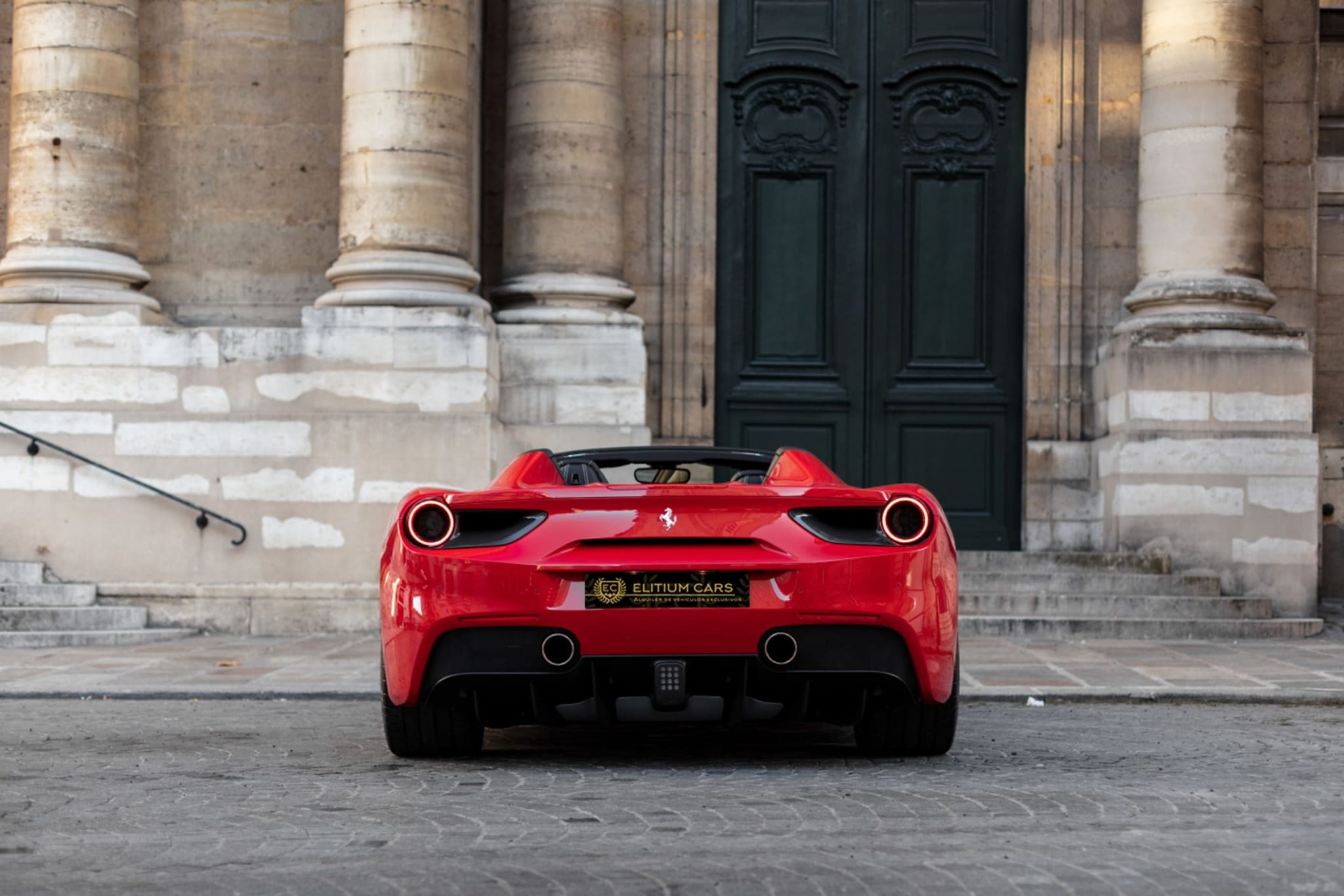 Ferrari 488 Spider-10