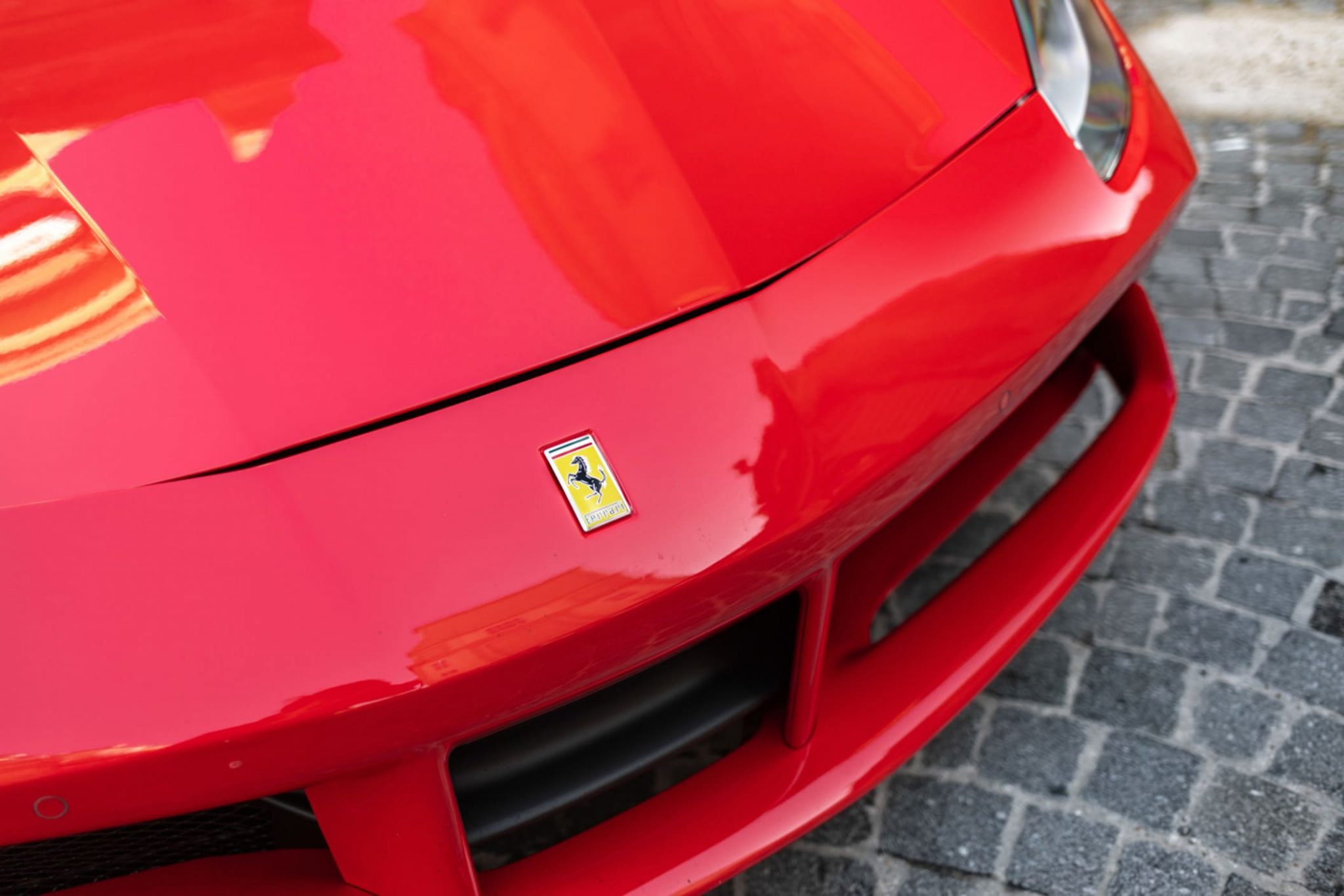 Ferrari 488 Spider-17