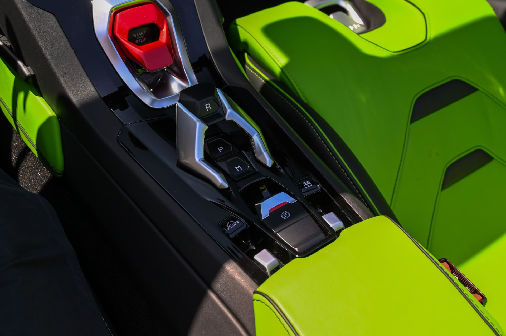 Lamborghini-Huracan-EVO-Spyder-18