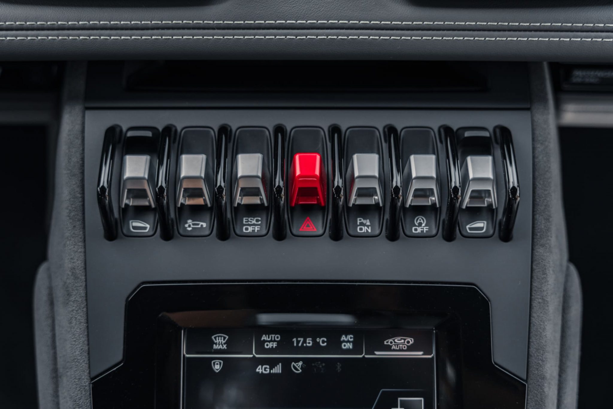 Lamborghini-Huracan-Tecnica-13