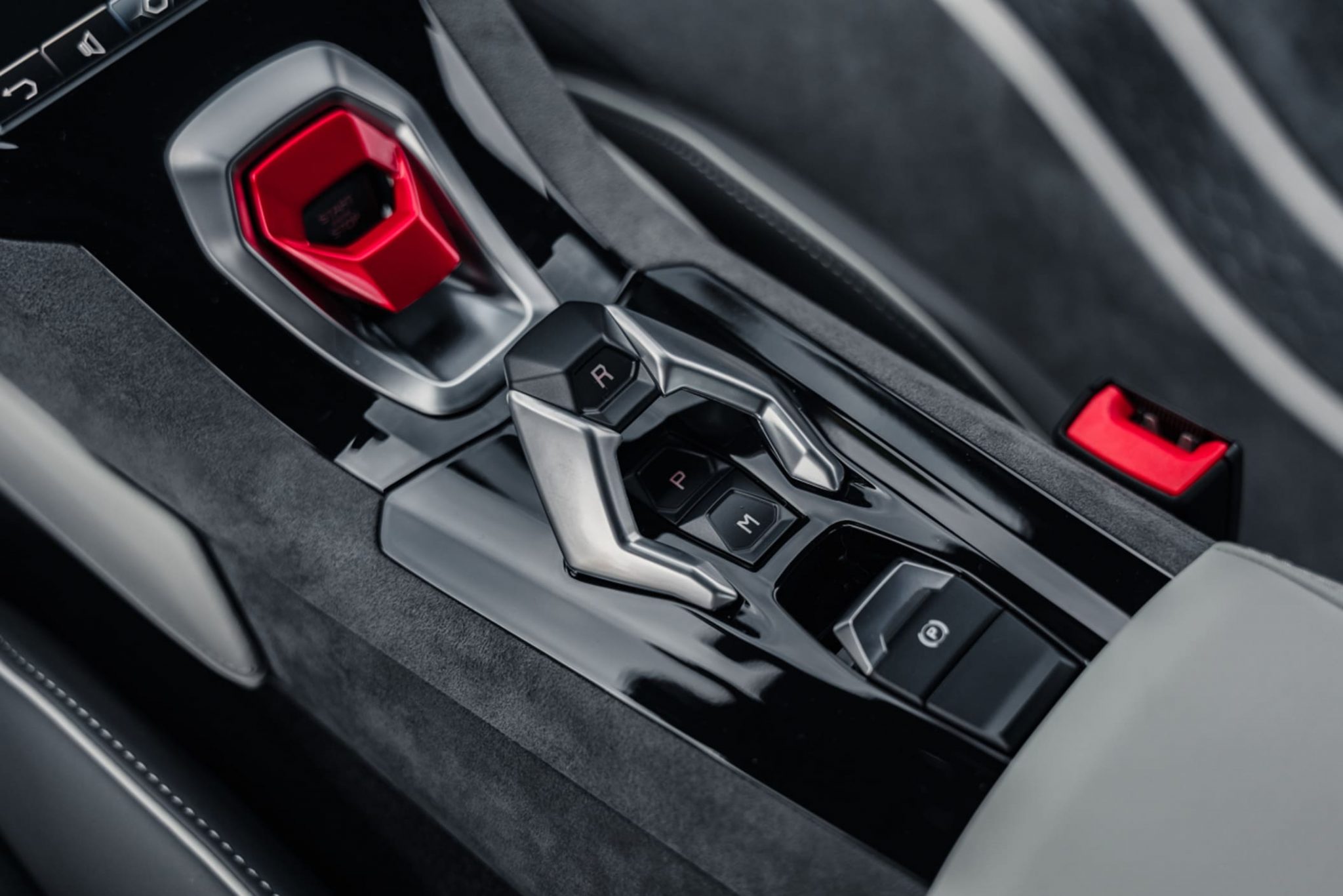 Lamborghini-Huracan-Tecnica-14