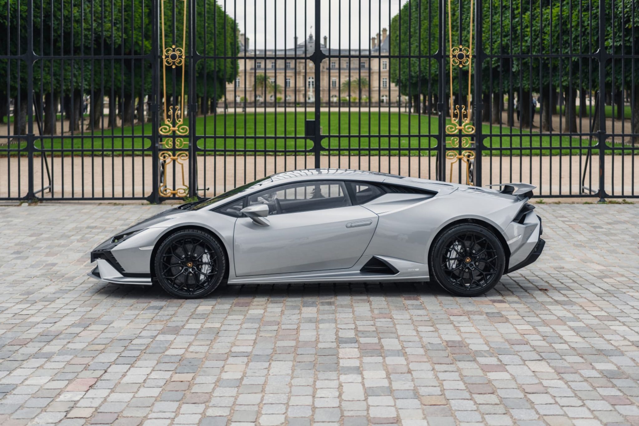 Lamborghini-Huracan-Tecnica-2