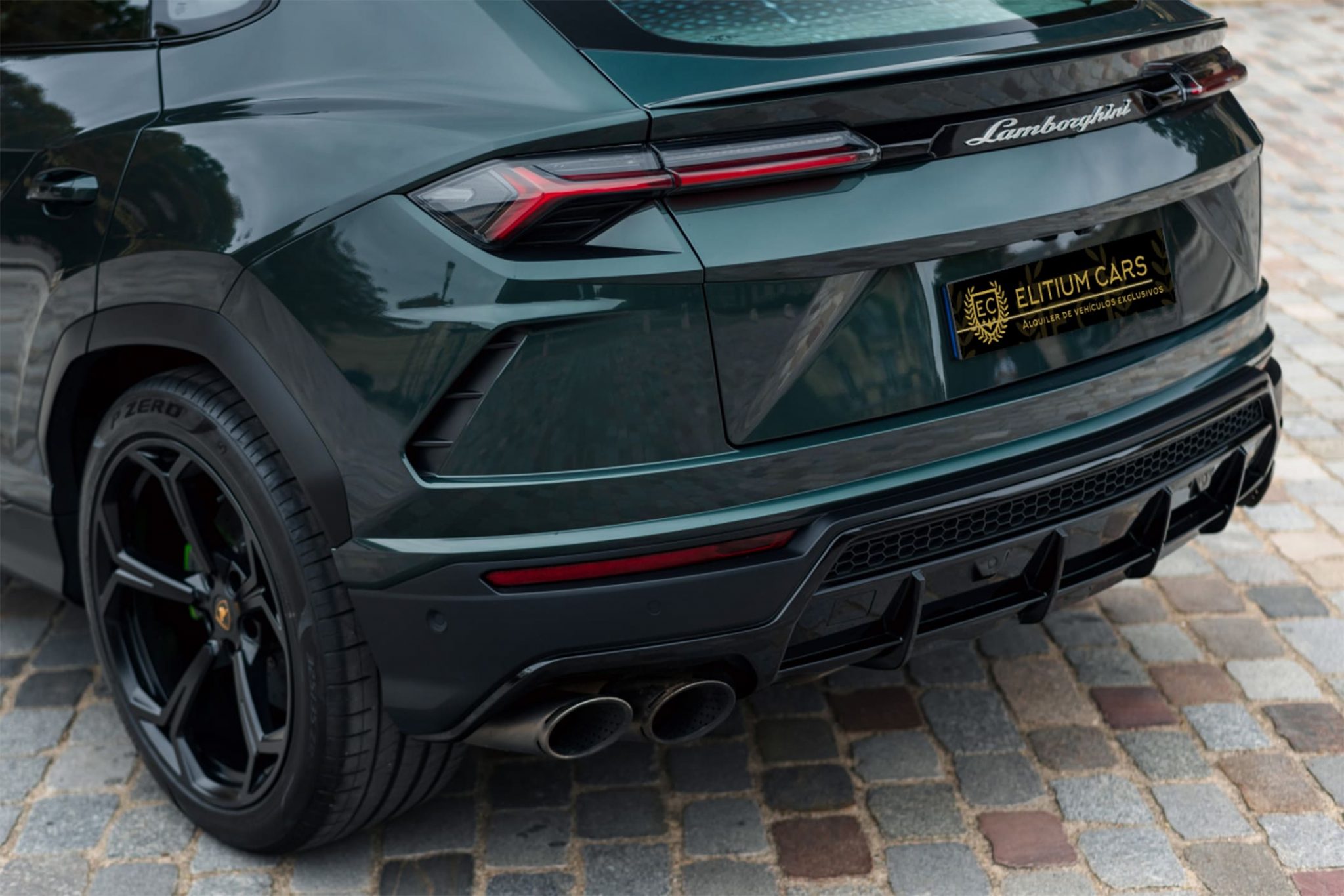 Lamborghini-Urus-Sport-14