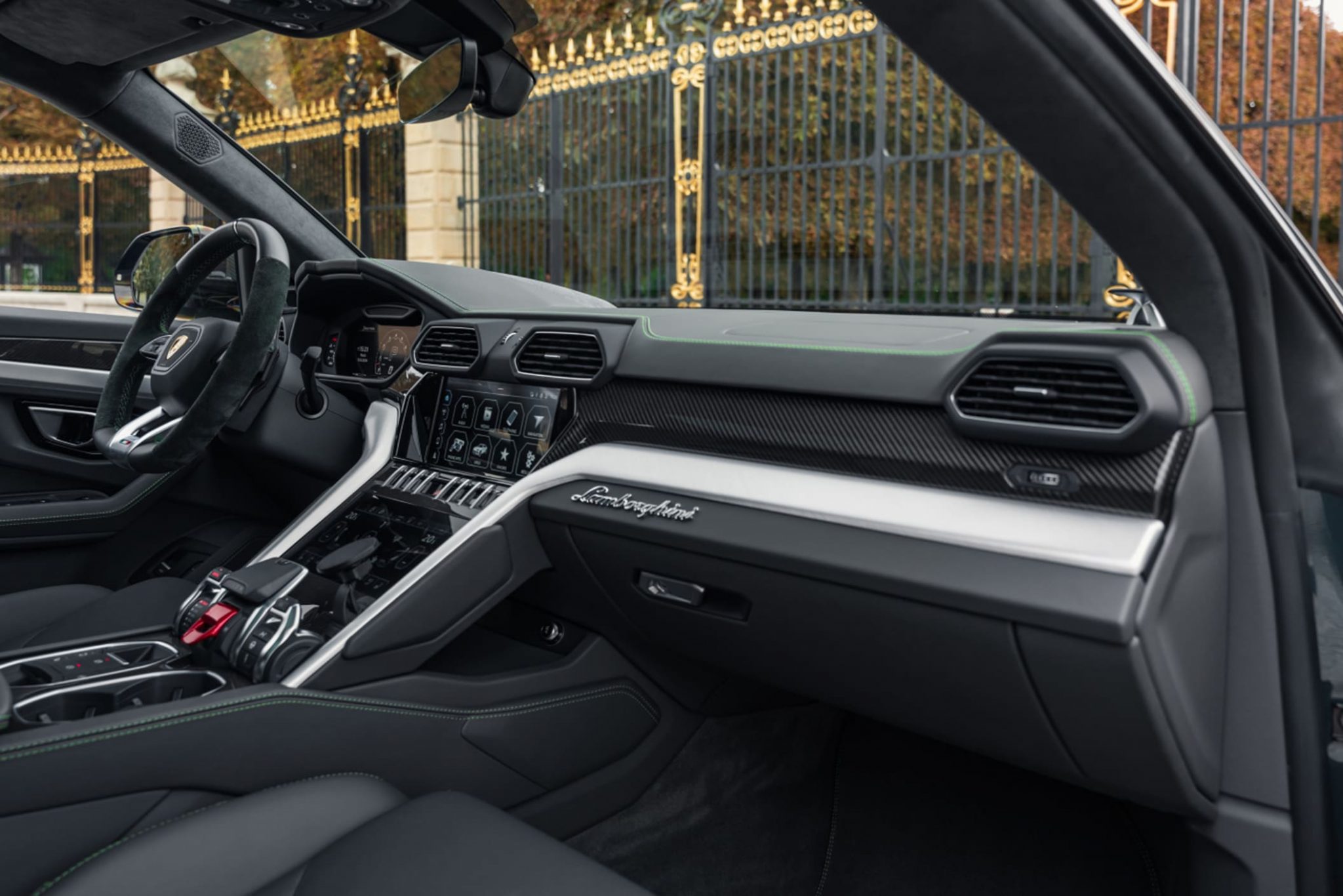 Lamborghini-Urus-Sport-6