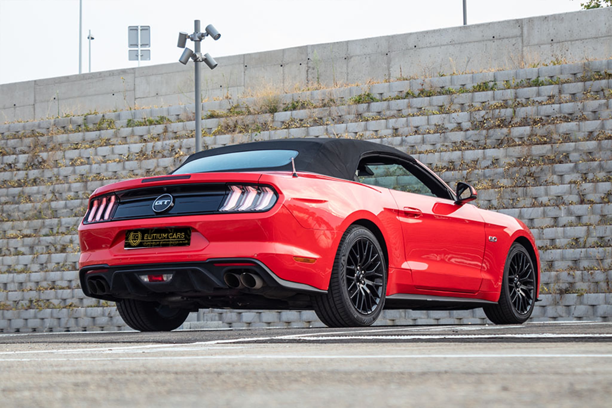 Ford-Mustang-GT-5-0-Cabrio-9