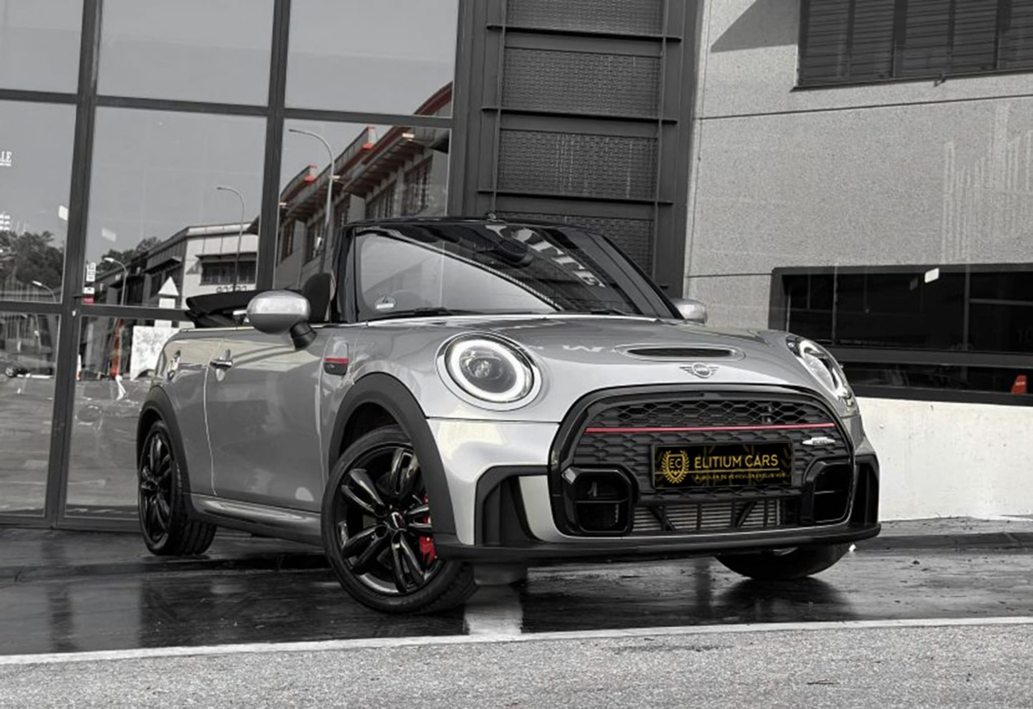 Mini-john-cooper-works-cabrio-1